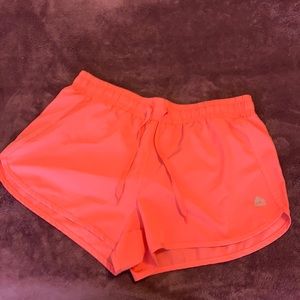 Activewear shorts
